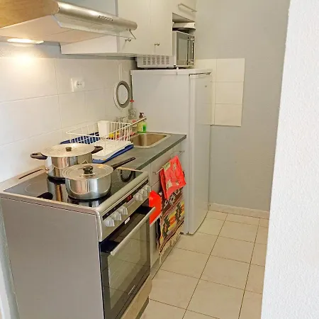 T2 A Avec Loggia Et Parking Prive - Fr-1-338-450 Lägenhet *