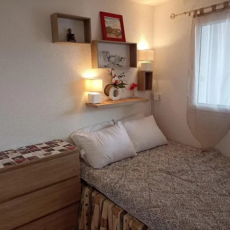 T2 A Avec Loggia Et Parking Prive - Fr-1-338-450 Lägenhet Sète